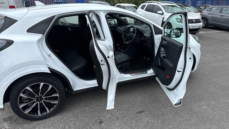 Ford Puma 1.0 EcoBoost Hybrid mHEV ST-Line Vignale 5dr Petrol Hatchback